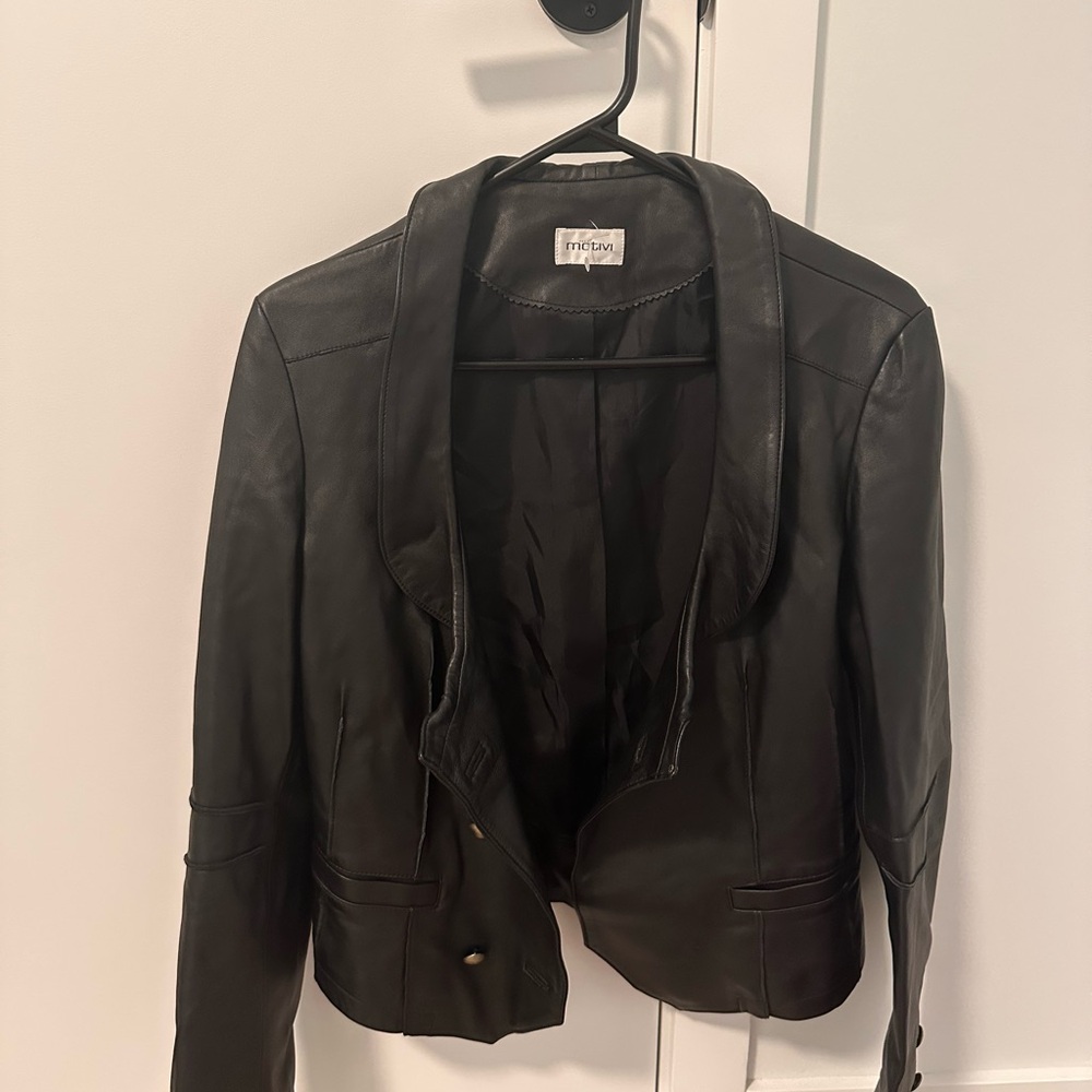 Cute Motivi Classic Dark Leather Jacket